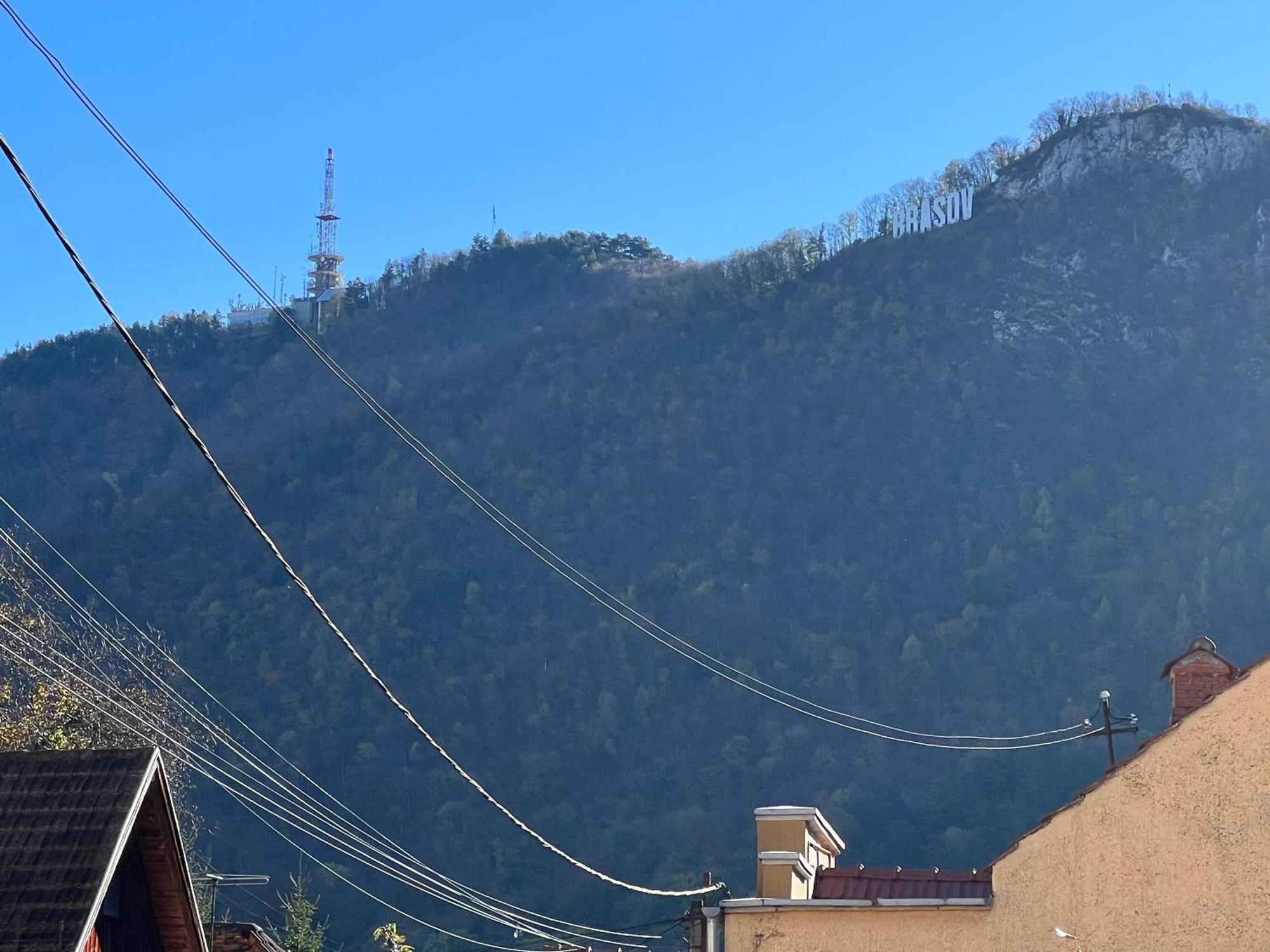 Villa Retro House Mountain View Braşov Esterno foto